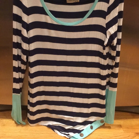 Women’s cute tunic size large blue/white/green - Picture 6 of 10